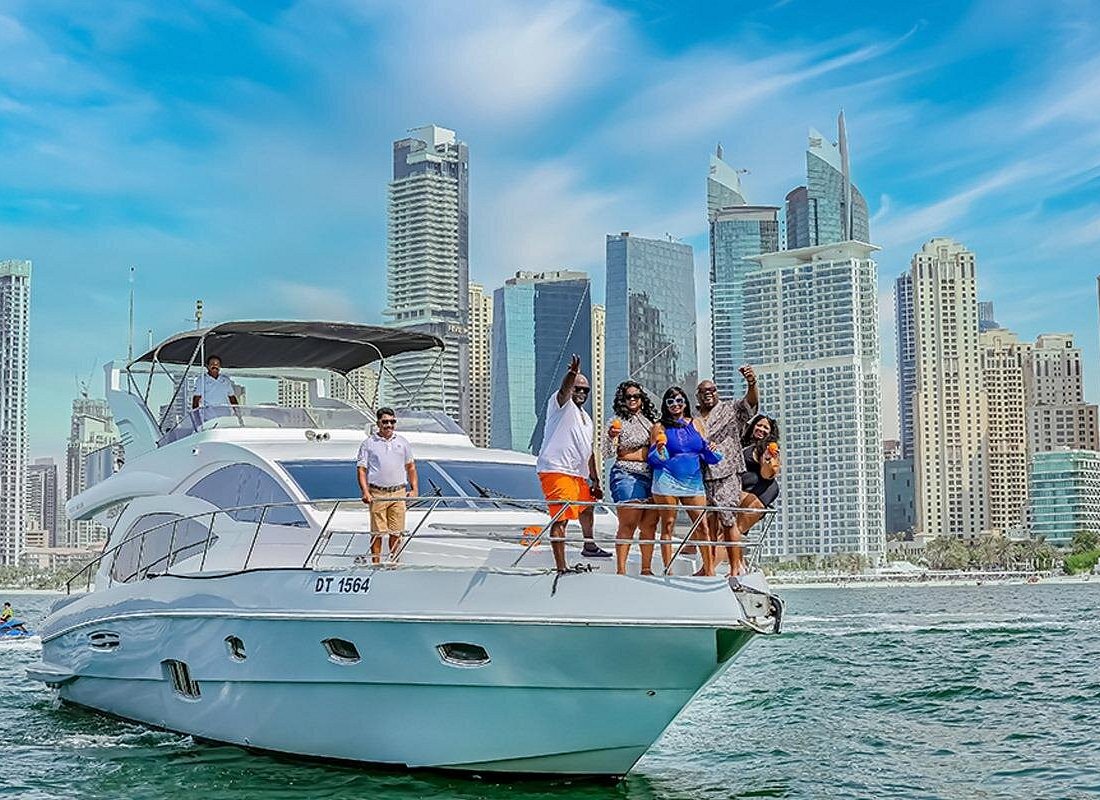 Dubai Marina Luxury Yacht Cruise 2