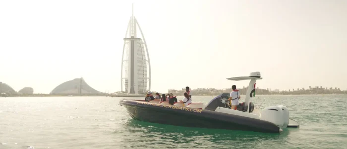 Luxury Speed Boat Tour Dubai 5