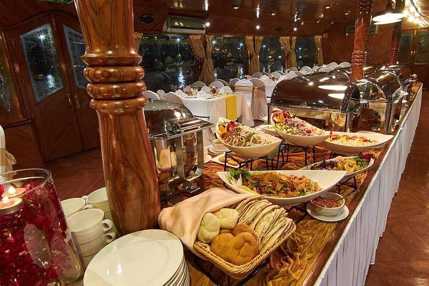 Dhow Cruise Creek Dinner 3